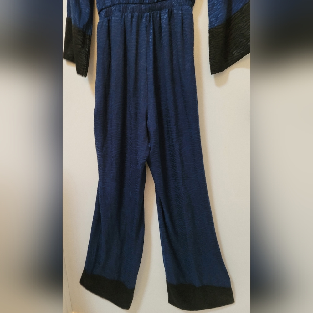 Victoria's Secret Blue Satin Zebra Print Jumpsuit Long Sleeve Size Medium - Picture 11 of 14